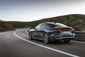 Nuova Audi A5 - prime immagini ufficiali