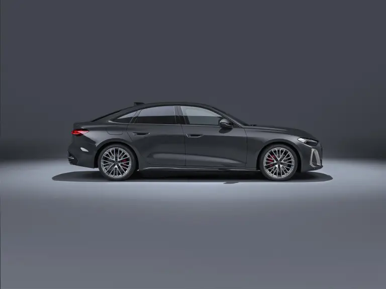 Nuova Audi A5 - prime immagini ufficiali - 1