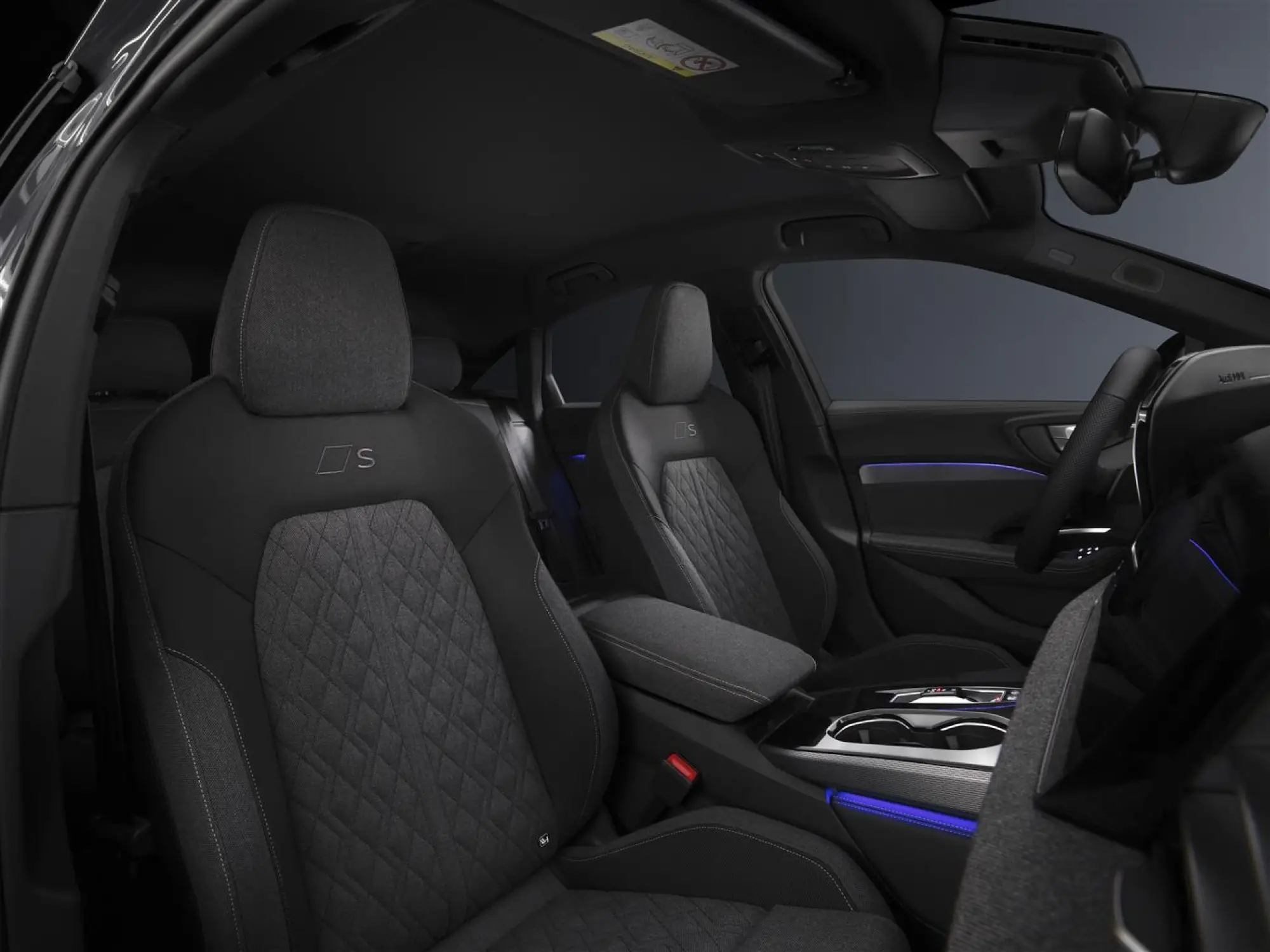 Nuova Audi A5 - prime immagini ufficiali - 2