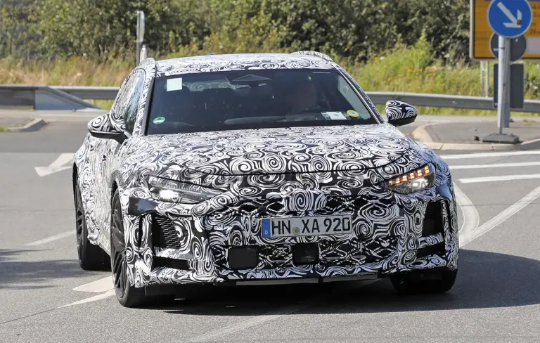 Audi RS7 2025 - Foto spia 17-07-2024 - 1