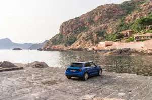 Mini Cooper S 5 porte 2024 - Foto ufficiali - 5