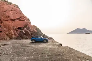Mini Cooper S 5 porte 2024 - Foto ufficiali - 2