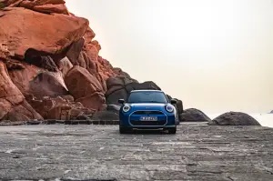 Mini Cooper S 5 porte 2024 - Foto ufficiali - 7