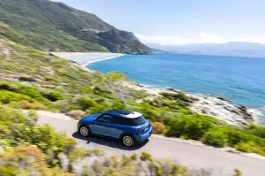 Mini Cooper S 5 porte 2024 - Foto ufficiali - 23