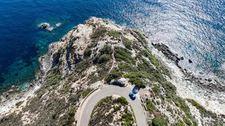 Mini Cooper S 5 porte 2024 - Foto ufficiali - 32
