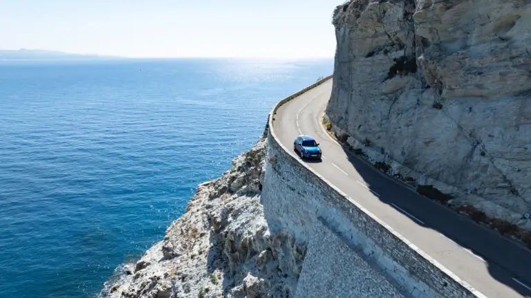 Mini Cooper S 5 porte 2024 - Foto ufficiali - 34