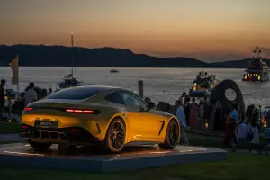 Mercedes - Phi Beach 2024 - 16