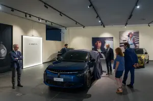 Consegnata la prima nuova Lancia Ypsilon