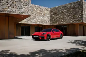 Porsche Panamera Turbo S E-Hybrid e GTS - 4