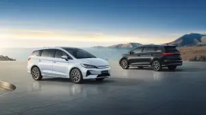 BYD M6 - 4