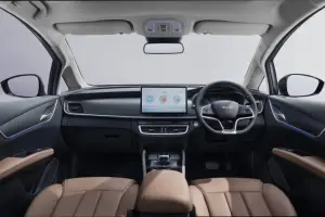 BYD M6 - 5