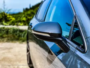 Volkswagen Golf 2024 - Prime impressioni di guida