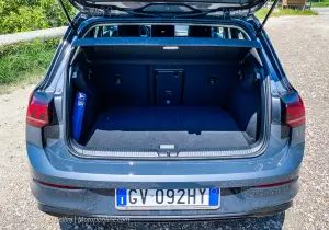 Volkswagen Golf 2024 - Prime impressioni di guida