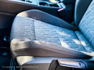 Volkswagen Golf 2024 - Prime impressioni di guida