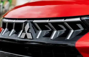 Mitsubishi ASX - 20