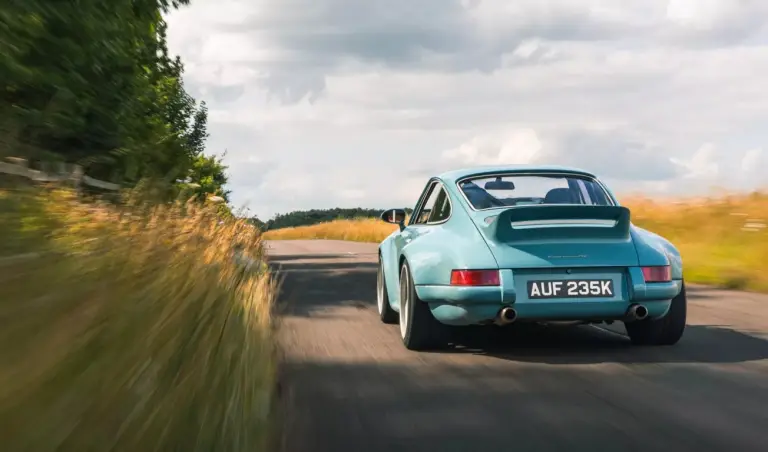 Porsche 911 RS Thornley Kelham - 5