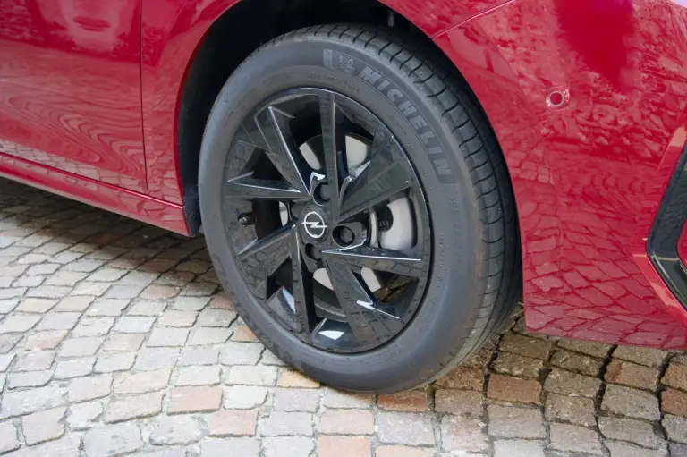 Opel Corsa Hybrid - Marentino - 13