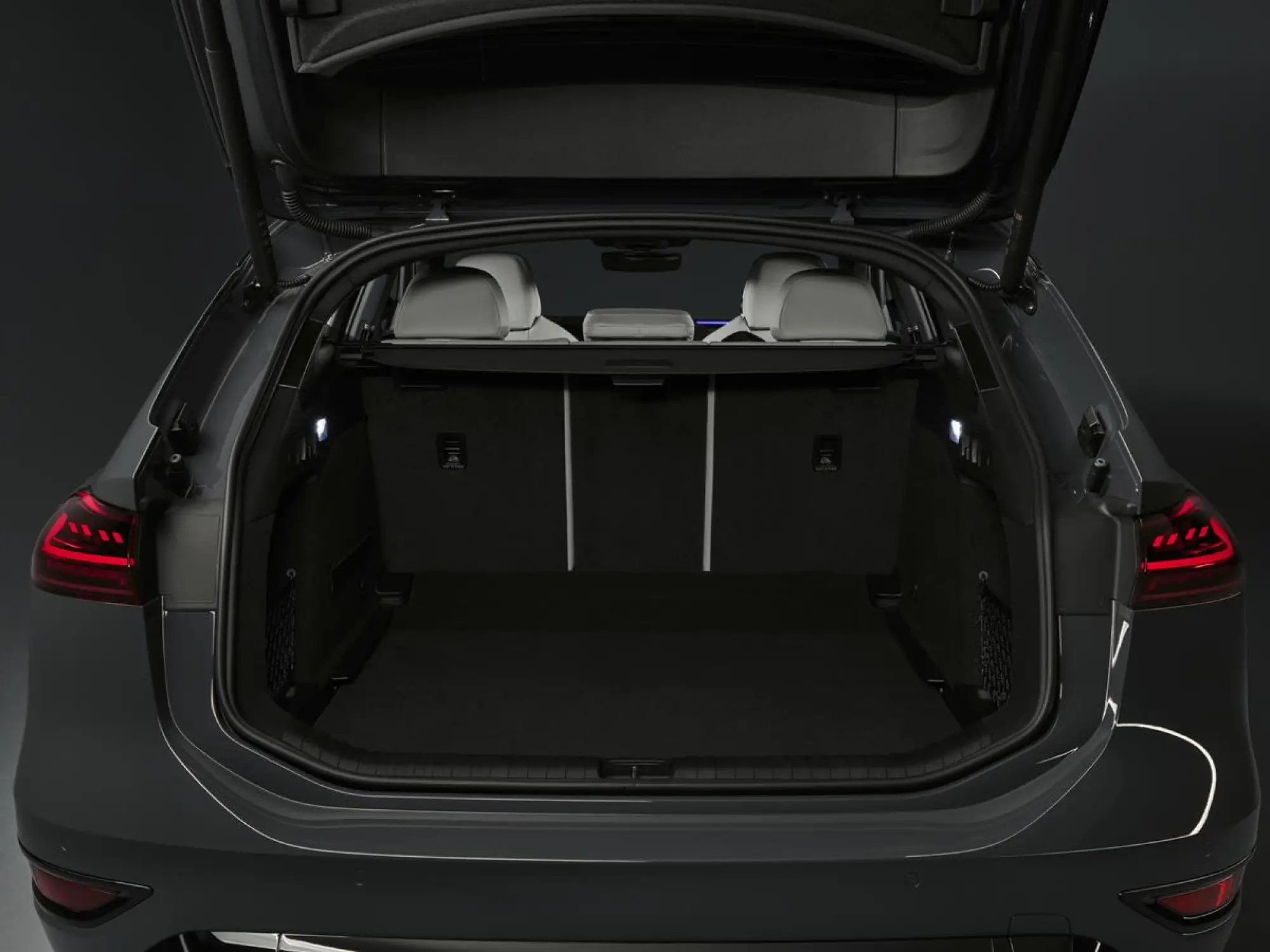 Audi A6 e-tron - 11