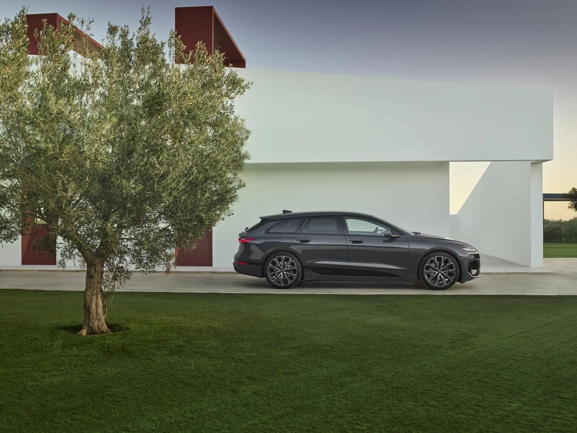 Audi A6 e-tron - 15