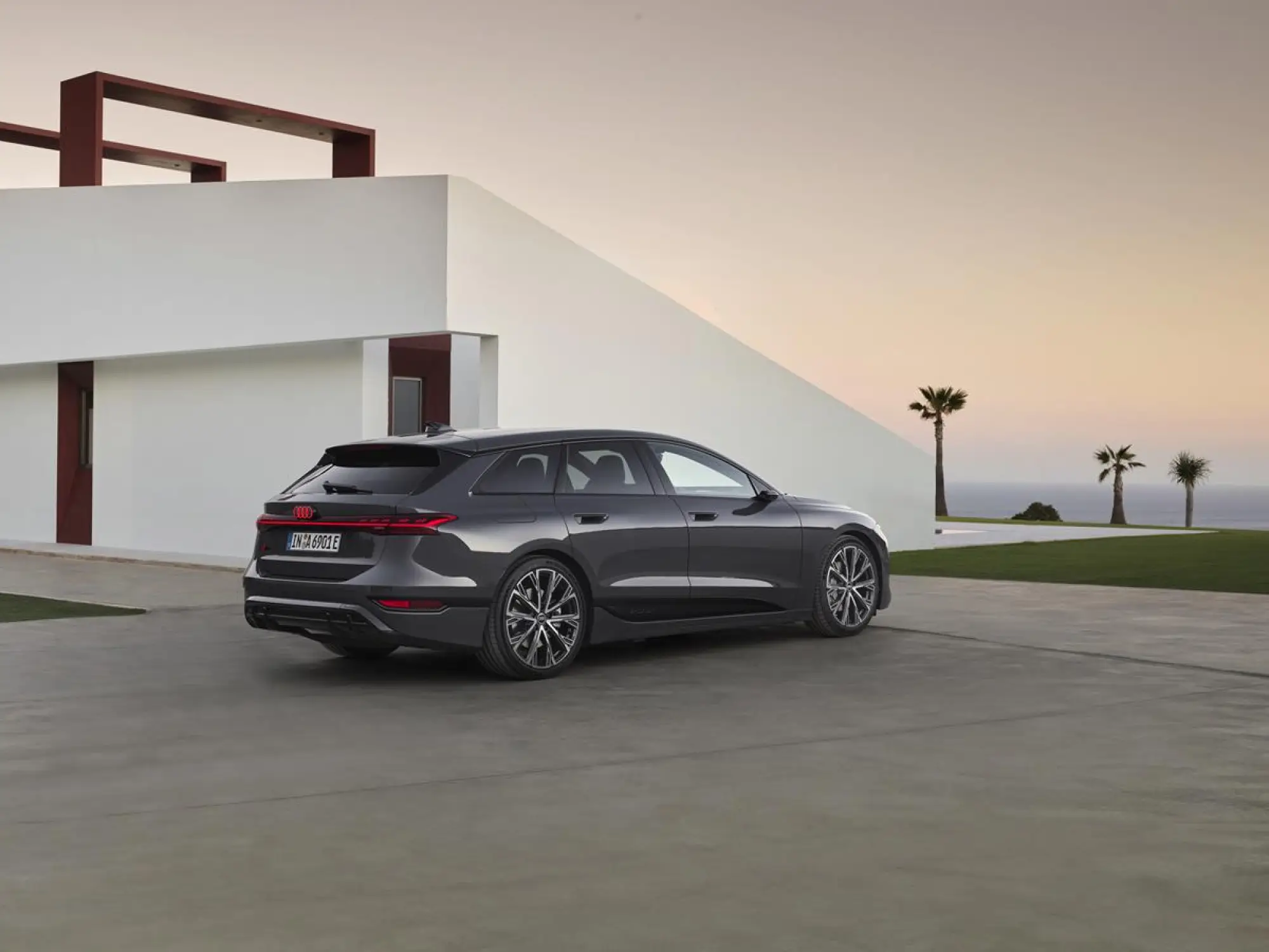 Audi A6 e-tron - 20