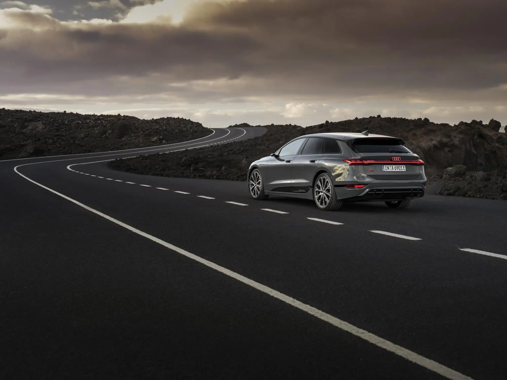 Audi A6 e-tron - 25