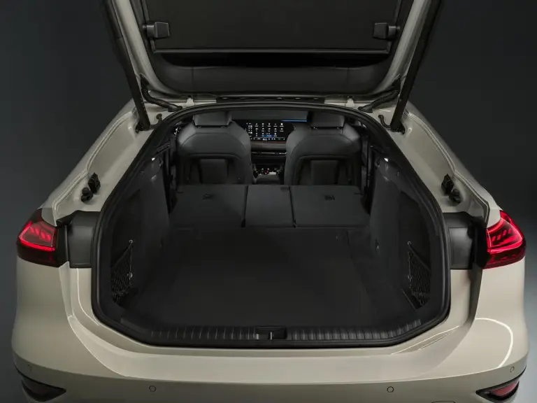 Audi A6 e-tron - 100