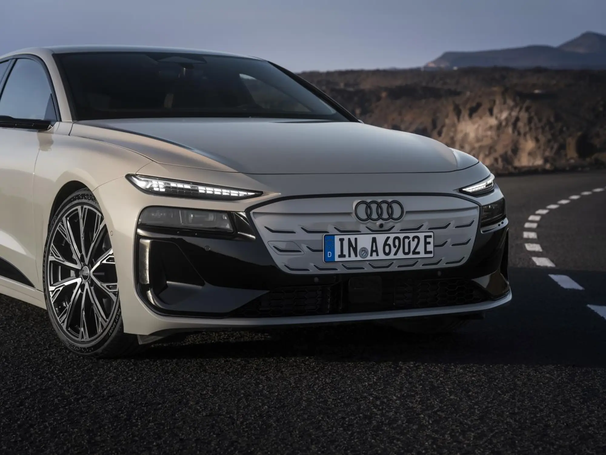 Audi A6 e-tron - 112