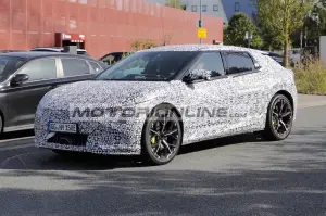 Kia EV6 GT - Foto spia 31-7-2024 - 5
