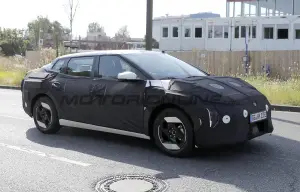 Kia EV4 - Foto spia 31-07-2024 - 9