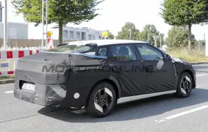 Kia EV4 - Foto spia 31-07-2024 - 7