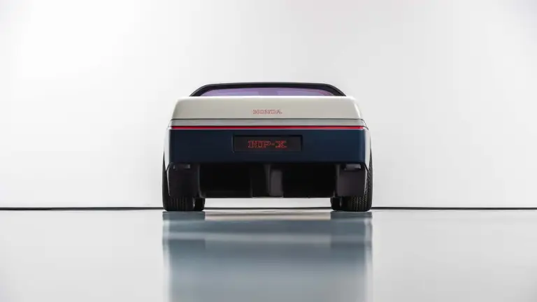 Honda HP-X - 1