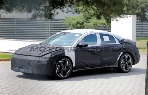 Hyundai Ioniq 6 2025 - Foto spia 01-08-2024 - 5