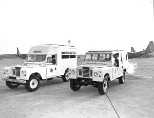 Defender 70 anni con British Red Cross - 4