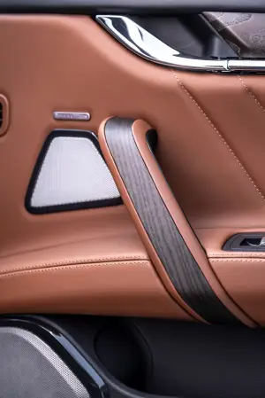 Maserati Quattroporte Grand Finale e MC20 Iris - 1