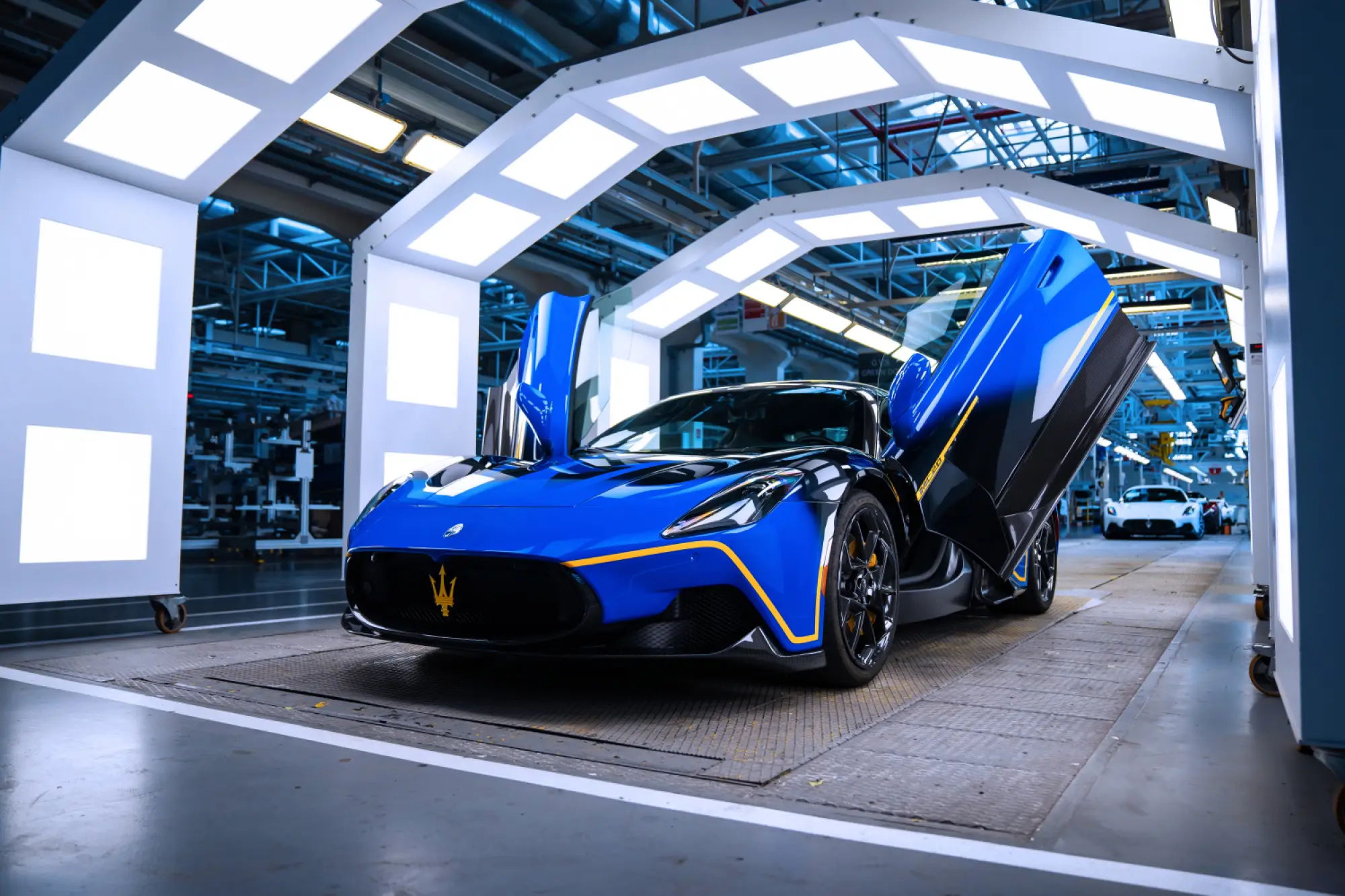 Maserati MC20 Tributo Modenese - 3