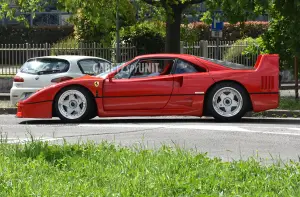 Ferrari F40 in strada - 16