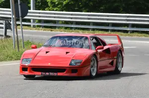 Ferrari F40 in strada - 8