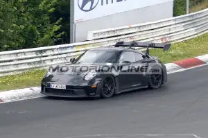 Porsche 911 GT3 - Foto spia 8-8-2024