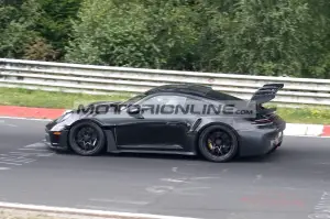 Porsche 911 GT3 - Foto spia 8-8-2024
