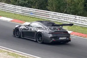 Porsche 911 GT3 - Foto spia 8-8-2024