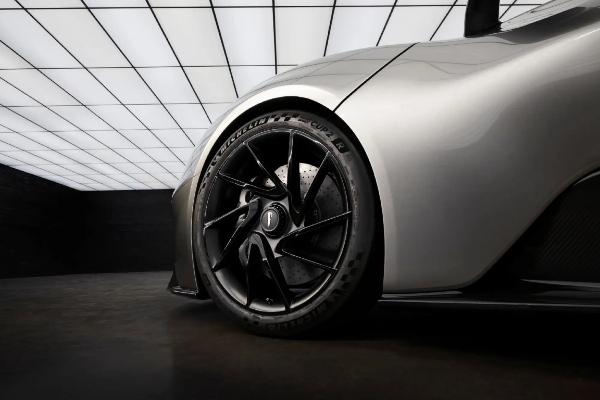 Pininfarina B95 Gotham - 1