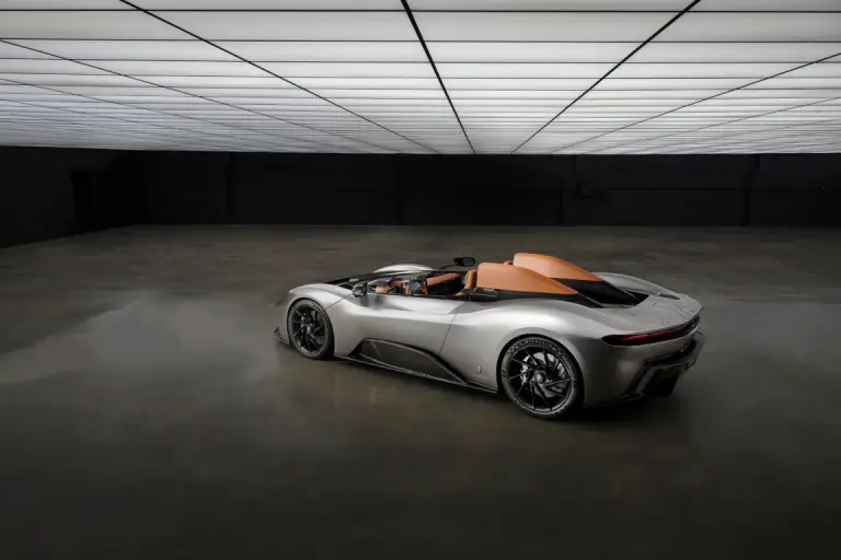 Pininfarina B95 Gotham - 6