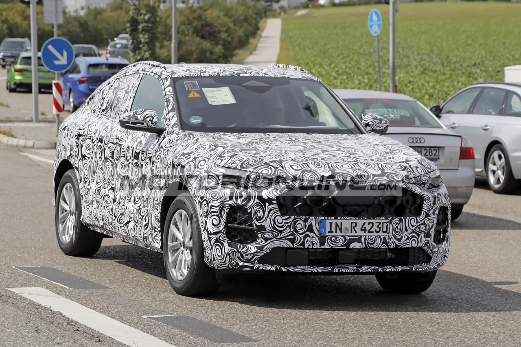 Audi Q5 Sportback - Foto spia 26-8-2024 - 1