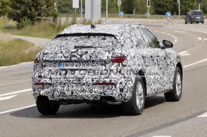 Audi Q5 Sportback - Foto spia 26-8-2024