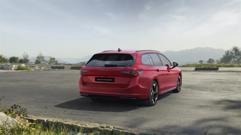 Skoda Superb Sportline 2024 - Foto ufficiali - 1