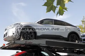 Citroen C4 - Foto spia 29-8-2024 - 3