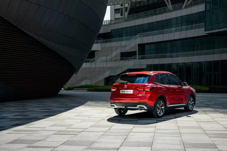 Nuova MG ZS - 2