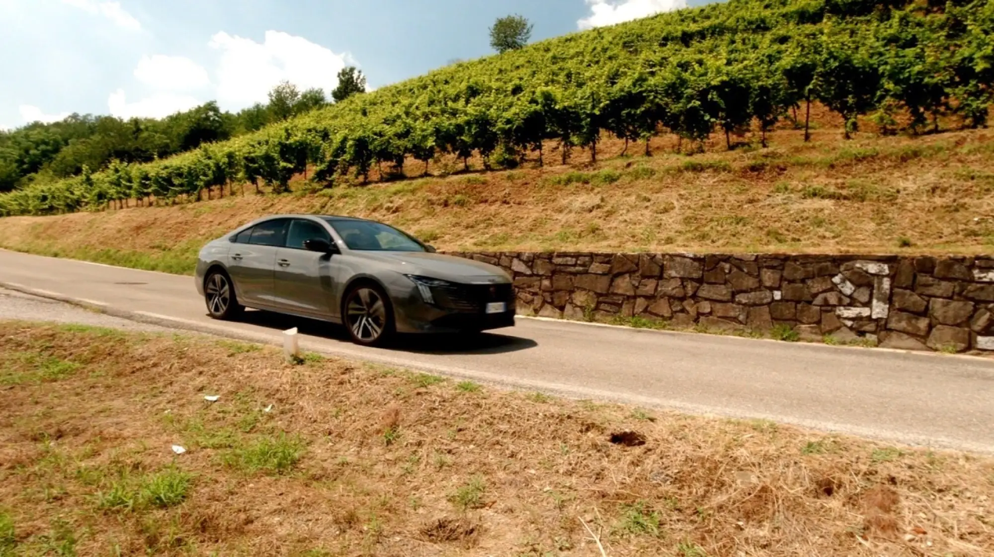 Peugeot 508 PHEV 2024 - Come va - 28