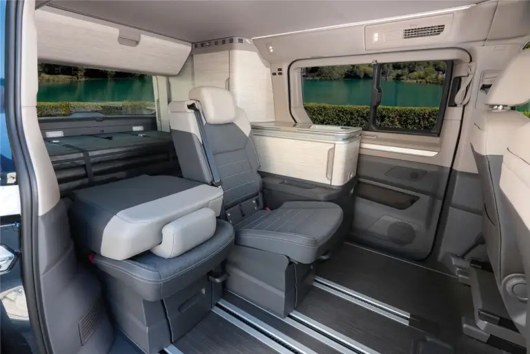 Volkswagen California 2024 - Foto ufficiali - 3