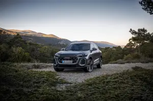 Audi Q5 2025 - Foto ufficiali